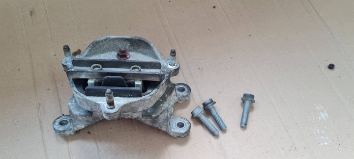 A7 4G Stütze Halter Halter Getriebe 3.0 TDI 8K0399115T A6 C7 4G A4 B8 A5 Q5