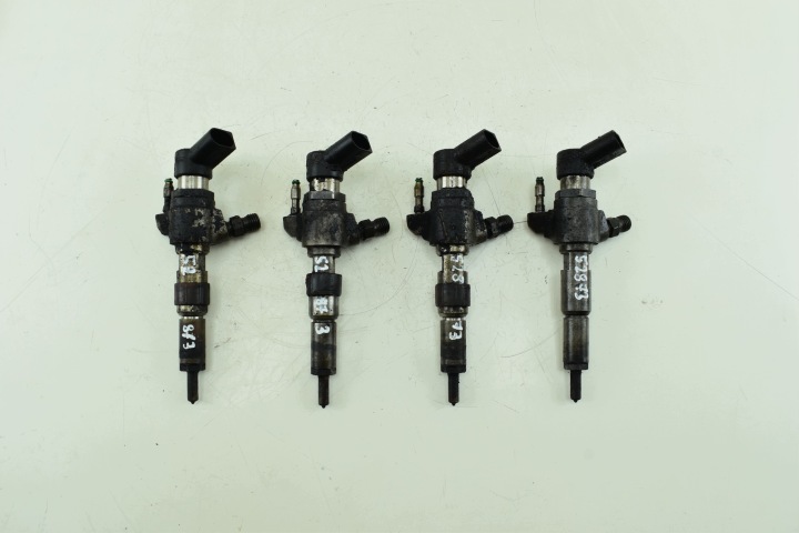 Einspritzdüse Pumpe-Düse-Einheit PEUGEOT 508 3008 CITROEN DS3 C4 II VOVLO V50 1.6 HDI 9802448680