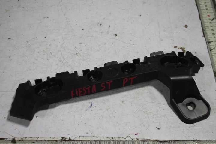 držák pravý záď zadní FORD FIESTA MK8 16