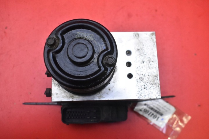 Pompe ABS 58900-26180 BH60114210 HYUNDAI SANTA FE 1 et 2.0 CRDI 112 KM 00-04