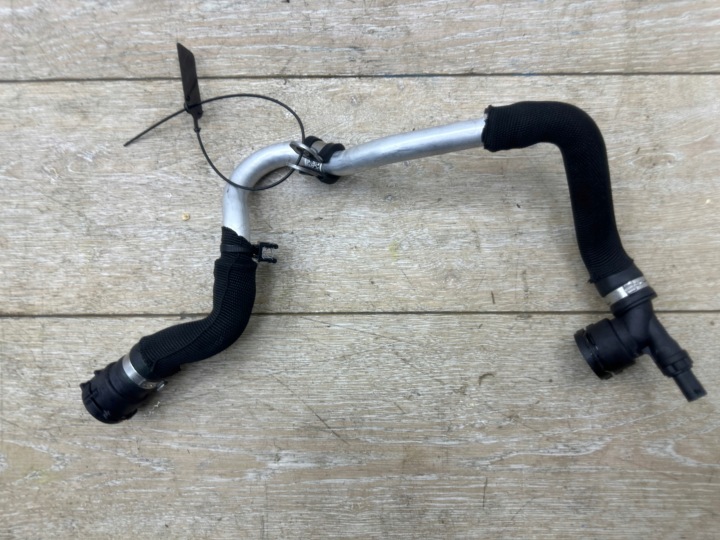 vedenie rúra hadica vody BMW 5 G60 7 G70 X5 G05 X6 G06 X7 G07