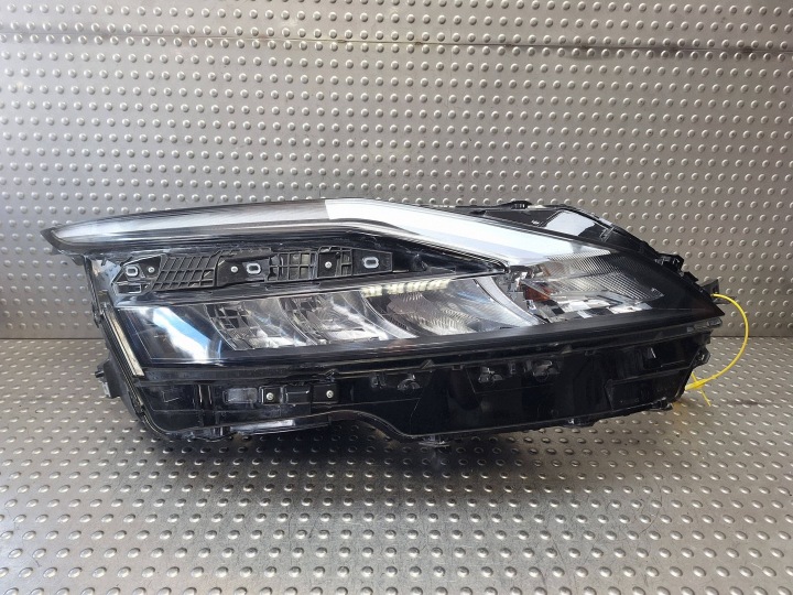 Feux phare Droit Avant FULL LED NISSAN QASHQAI III J12 21- 100-8D02G europa