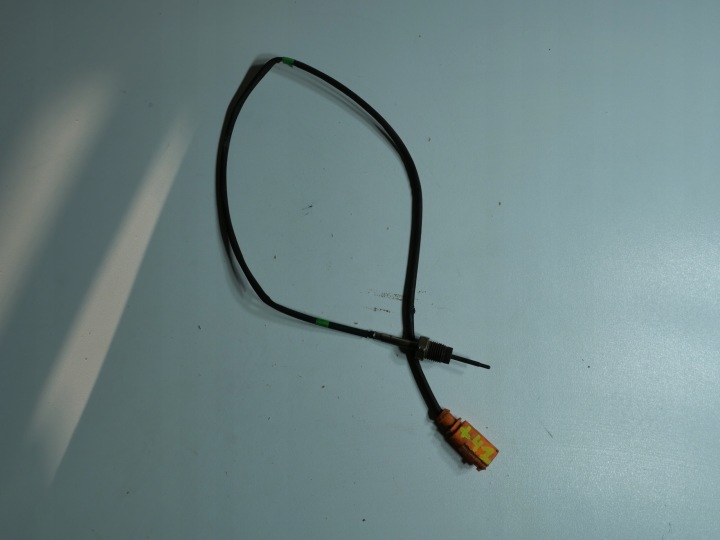 Capteur TEMPERATURY Gaz VW SEAT SKODA 03L906088EQ