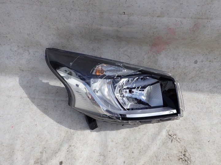 OPEL VIVARO B TRAFIC III 14- Licht rechts vorne PUSZKA