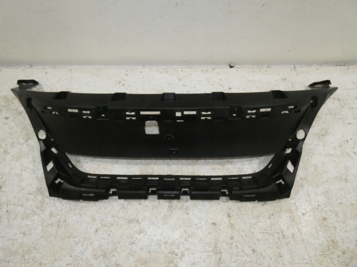 Peugeot 3008 Versteifung Grill Grill 9815317777