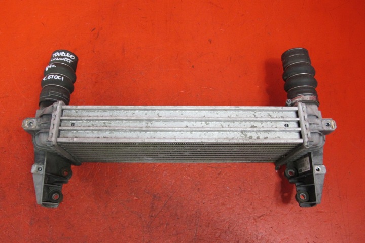 Ford TOURNEO CONNECT MK1 and 1.8 TDCI radiator intercooler of the hose RURY