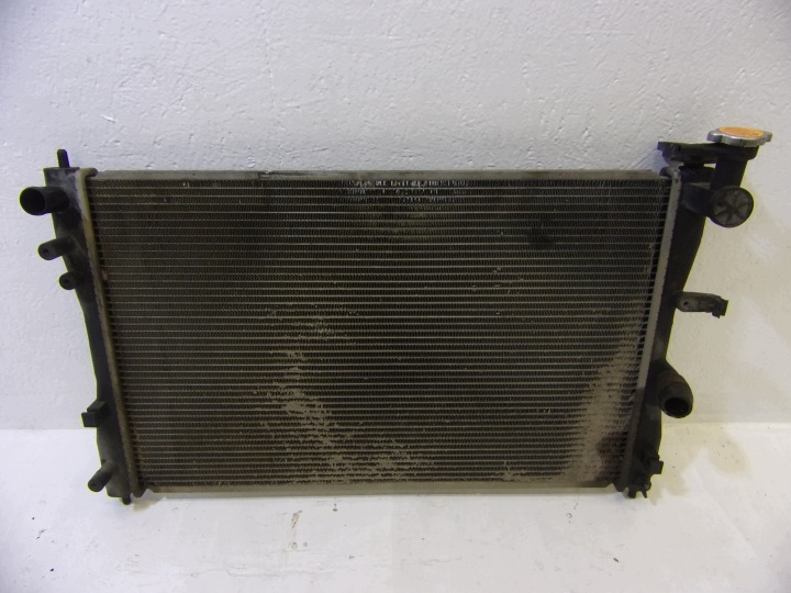 Radiatore motore usato MITSUBISHI COLT 6 1.3 B