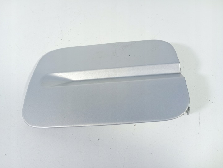 VW Passat B3 1.9 TD 88-93 Tankklappe des Kraftstoffsbehälters OE 333809905