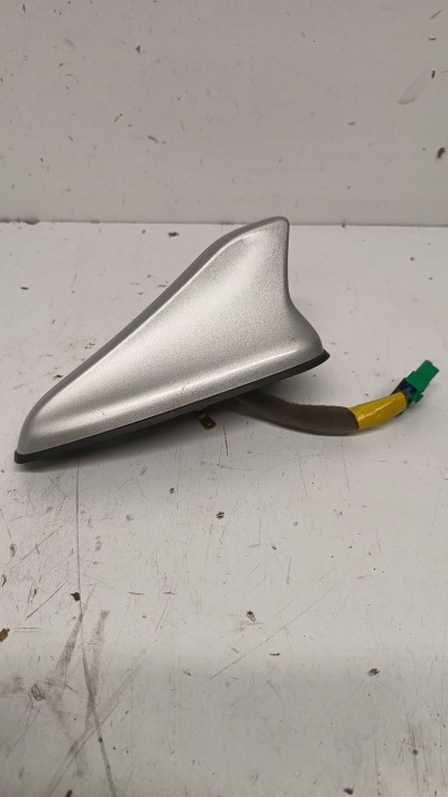 HYUNDAI I30 III KOMBI Antenne Toit GPS 96210-G4201 2017