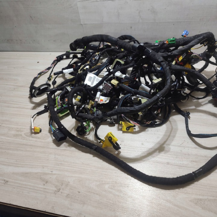bundle of the interior Peugeot Rifter 9822973780
