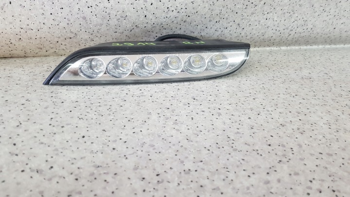 NISSAN JUKE NISMO Droite LED DRL Feux antibrouillard 2914