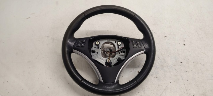 volant multifunkcyjna BMW E91 320i