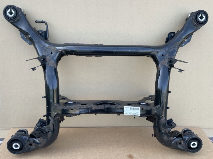 axle beam subframe axle beam rear part AUDI Q7 Q8 4M0505235 original