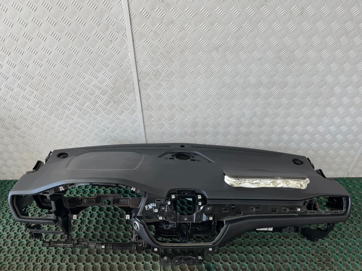 FORD FOCUS MK4 18-24 armatura konzola WYSTRZELONA bez HEAD UP ispod START/STOP
