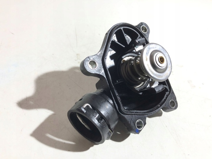 2006 BMW 5 E60 E61 Thermostat 725041 6