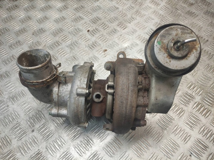 turbo TURBINA TOYOTA VERSO and 17201-0R050 TOYOTA VERSO R2 2.2 D4D
