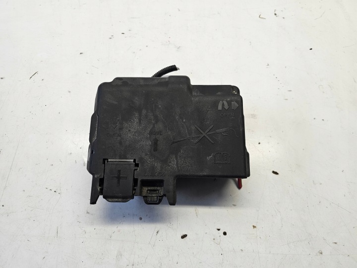 OPEL CORSA E svorka poistky akumulátora 1.2 1.4