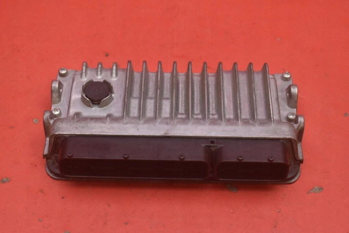 Bedienteil DES MOTORS 89661-0ZM40 TOYOTA AURIS 2 II 1.33 DUAL VVTI 99 KM 15-18