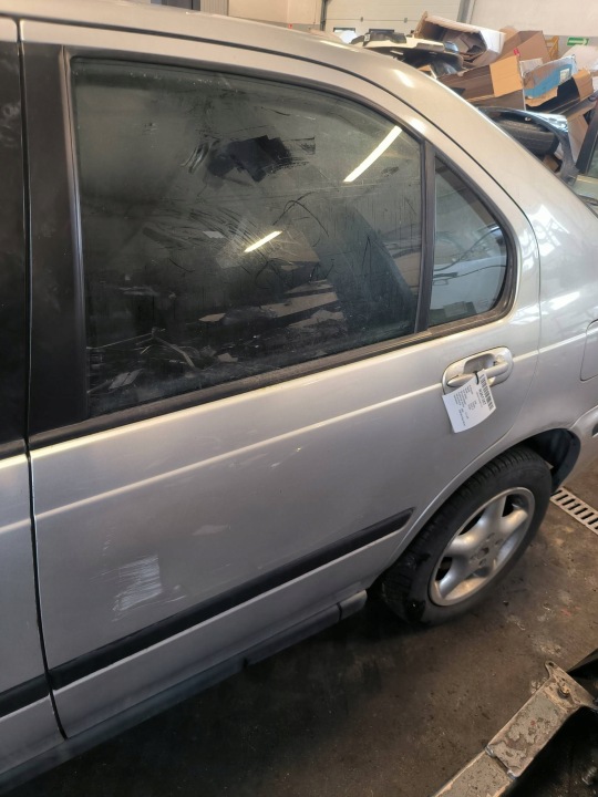 Tür links heck NH614M HONDA CIVIC VI HB