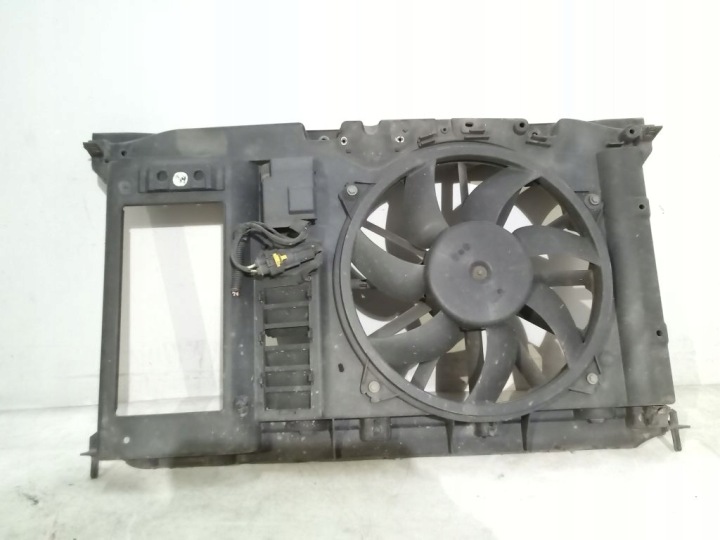 Peugeot 5008 und 1 Schlossträger Versteifung Lüfter 9650316080