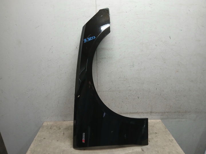 blatník předek pravý AUDI A4 B9 8W LIFT 19