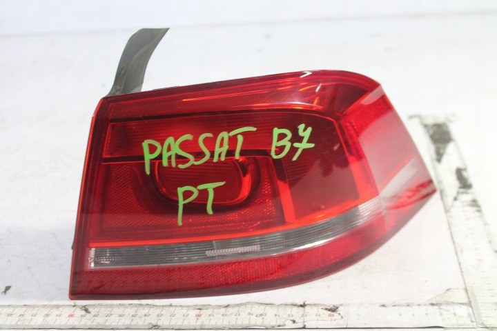 LICHT RECHTS HECK 3AE945096F VW PASSAT B7 SEDAN 10