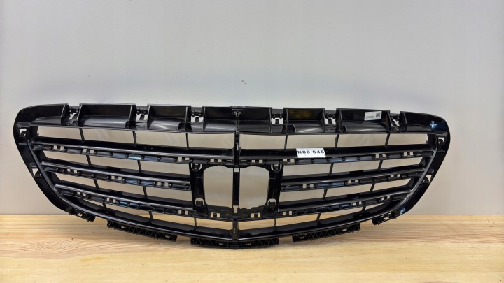 MERCEDES C-klasse W205 grill kühlergrill SZKIELET A20588013 K88/645