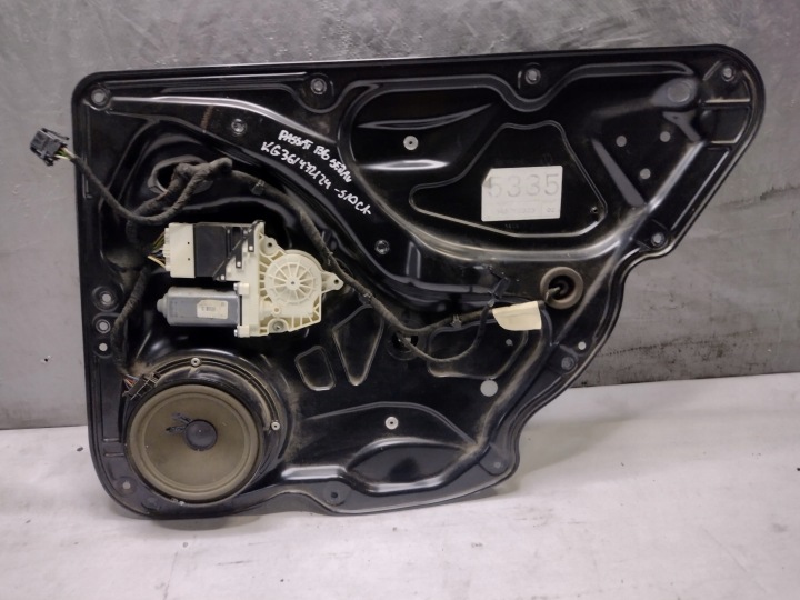 lehúzó ablak jobb far Volkswagen Passat B6 sedan 3C4839756H