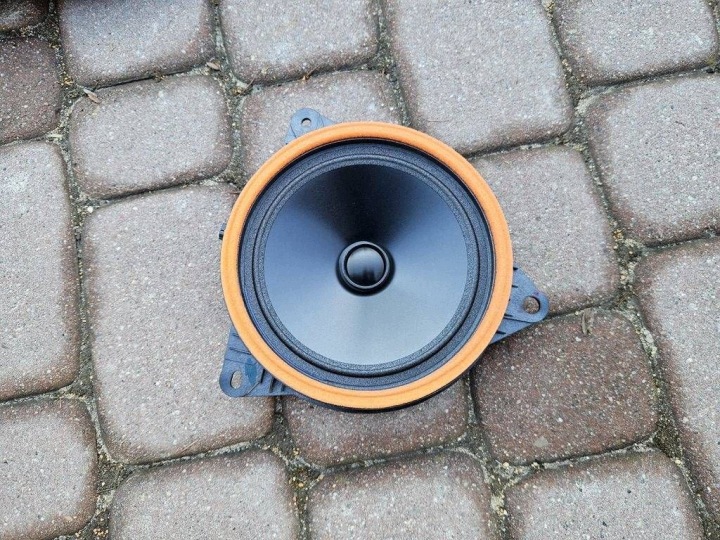 31223-JL071 Lautsprecher Tür heck tylnych JBL Toyota Highlander XU70