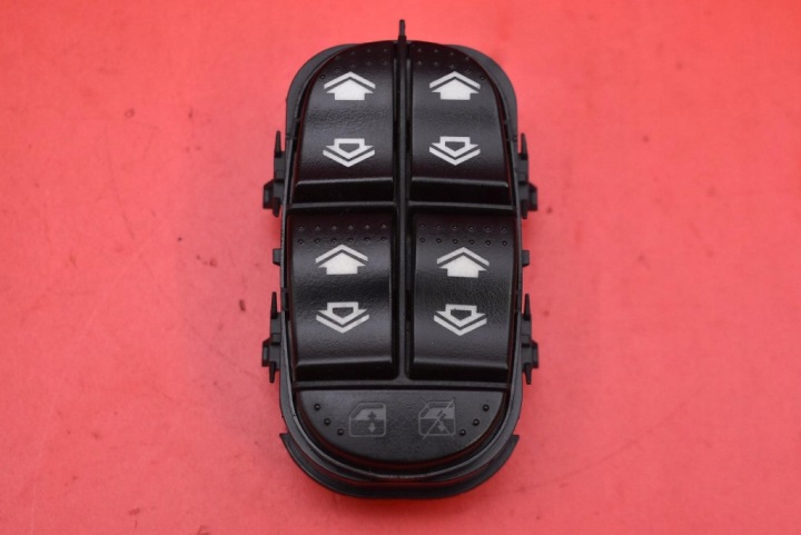 control panel of the window EU 2M5T-14A132-DB FORD FOCUS MK1 KOMBI 98-04
