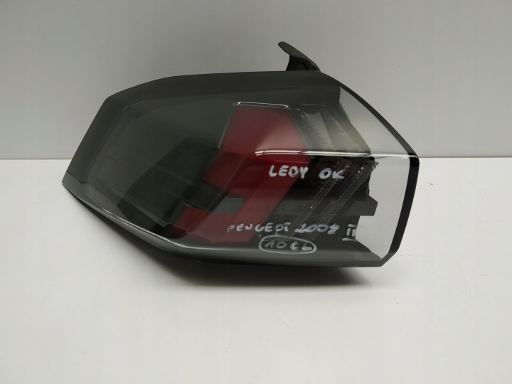 19+ Peugeot 2008 II ladna light rear part left original