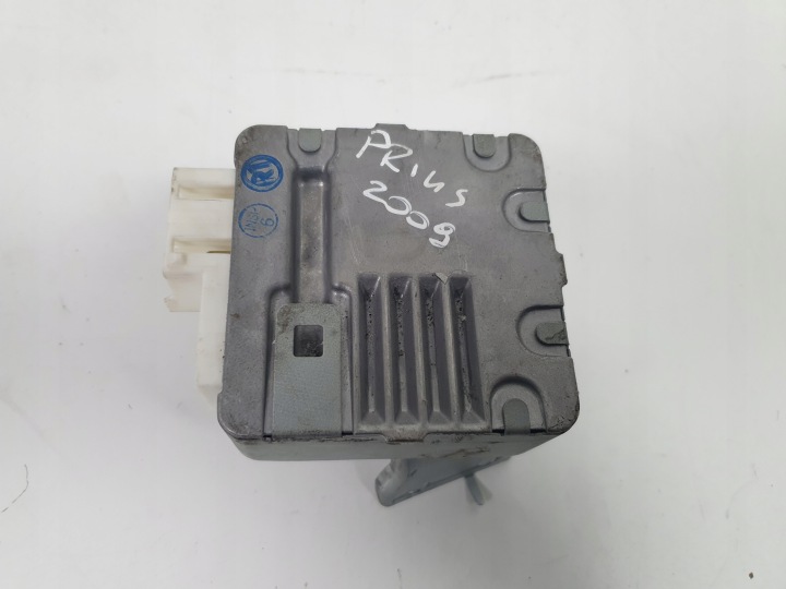 TOYOTA PRIUS II Computer der Lenkung 89650-47092