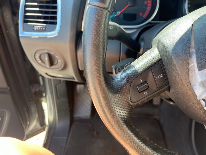 AUDI Q7 ΚΑΙ Ο ΔΙΕΥΘΥΝΤΗΣ ΤΗΣ ΠΟΛΥΜΕΡΗΣ ΓΡΑΜΜΗΣ 5