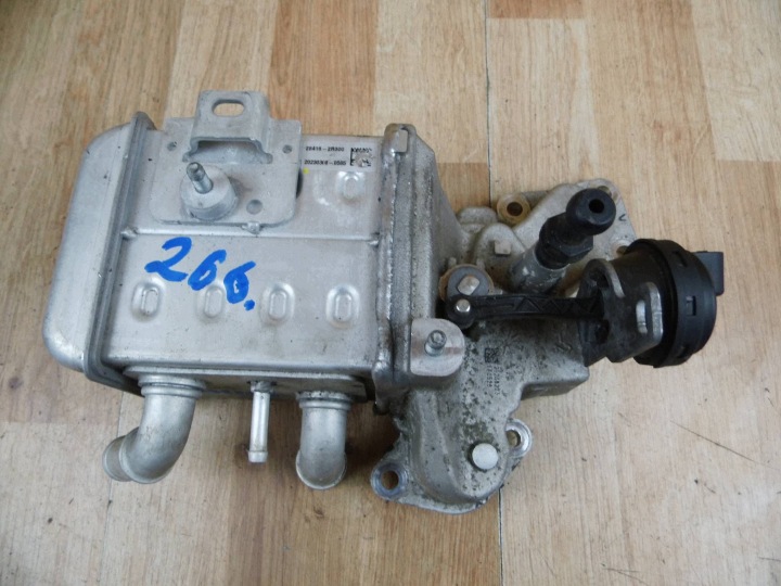 Kia Hyundai 2.2 CRDI exhaust gas cooler EGR 284162R300