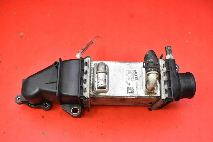 Radiatore / Raffreddatore radiatore intercooler 04B145749K SKODA RAPID 1.4 TDI 90 KM LIFT 17-19