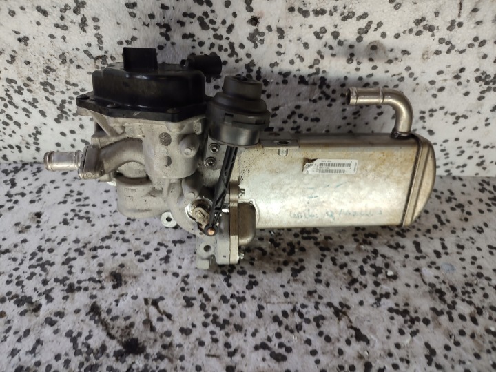 AUDI VW 2.0 TDI exhaust gas cooler Z EGR V29041282