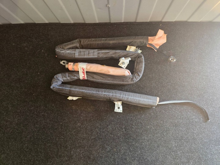 DACIA DUSTER II LIFT krovni zračni jastuci zračni jastuk airbag desna 985P08167R