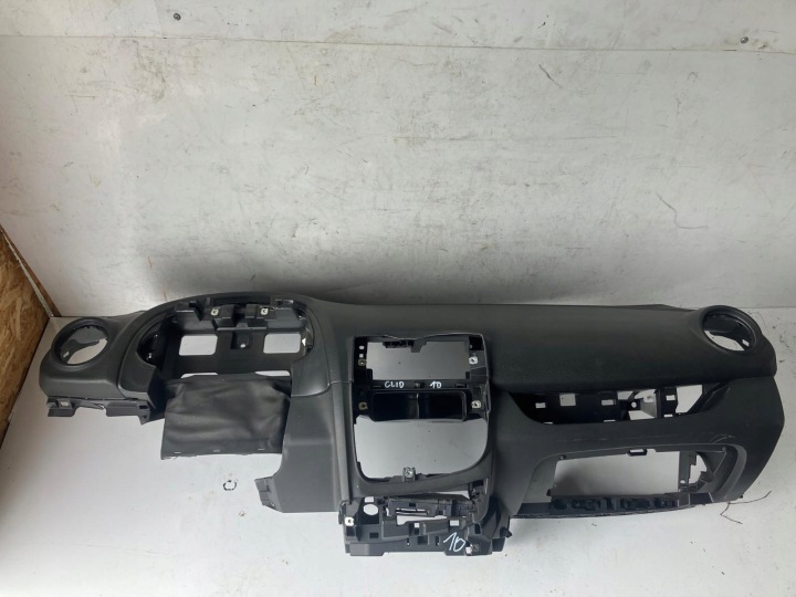console dashboard instrument panel passenger airbag RENAULT CLIO IV MIEKKA