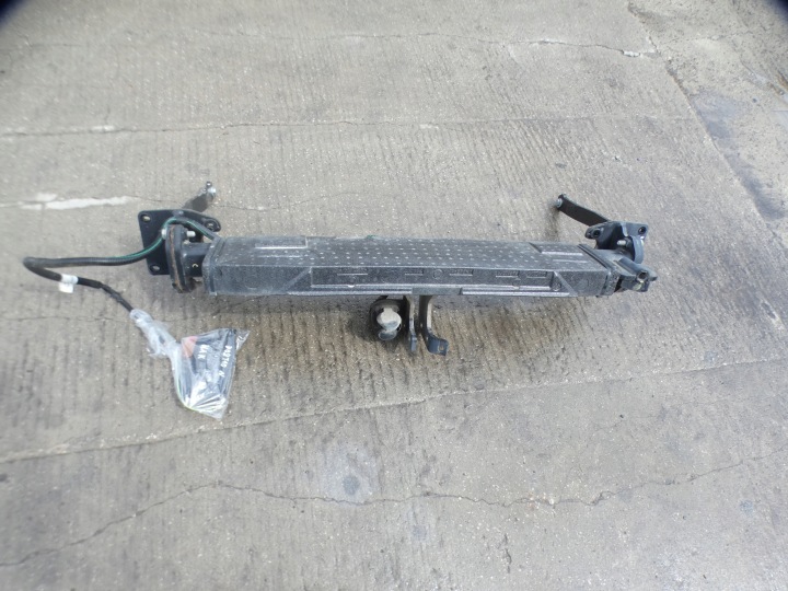 Peugeot 308 III t10 Gancio traino 10073488