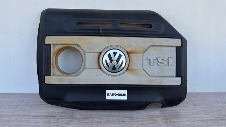 superiore copertura GREMBIALINA Motore Coperchio TSI VW PASSAT CC GOLF 6 VI TIGUAN KA5/049MR