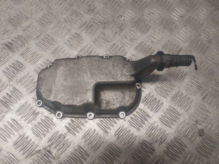 oil covering SEPARATOR SKODA SUPERB and 2.8 V6 078103773F