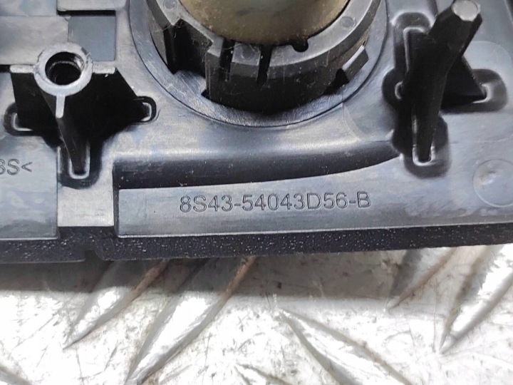 Ford Focus 8S4354043D56B accendino 9