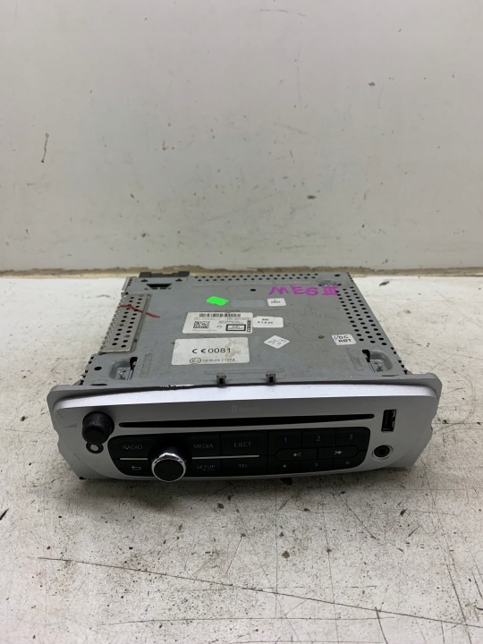 RADIO BLUETOOTH MP3 RENAULT MEGANE III 2012