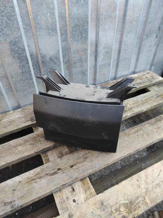 SEAT LEON II passenger compartment seat left 5P0882603F