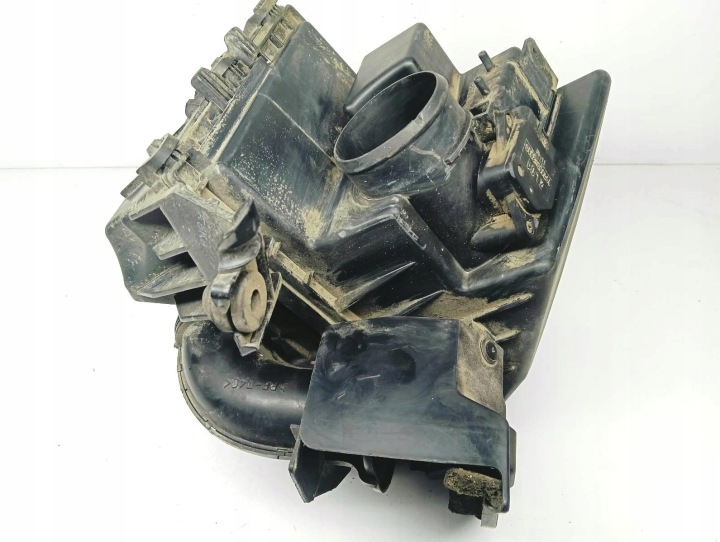 cover of a filter, air Przeplywka MAZDA 5 and CR 2.0 CITD RF7N 197400-2010