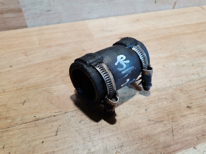 tubo Tubazione TURBO PEUGEOT 508 e 407 2.0 HDI 140 KM 9656533780