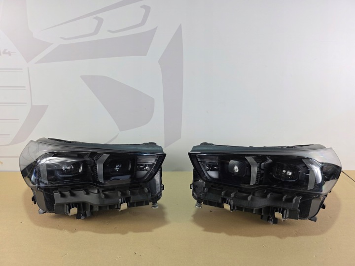 Leuchte vorne FULL LED SHADOW BMW M5 G90 LCI 5A798D7 5A798D8