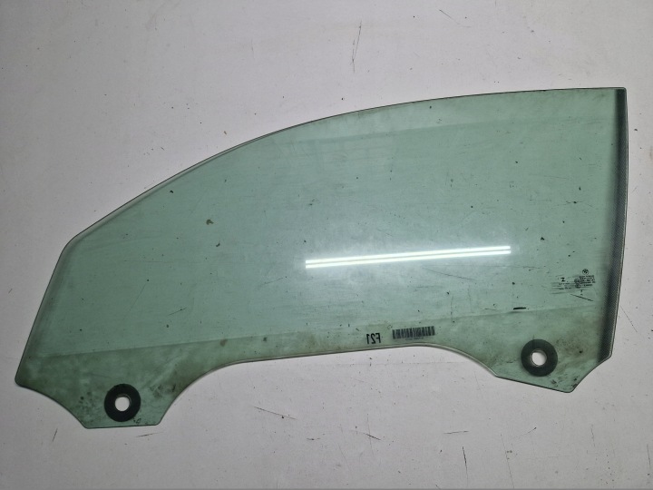 BMW 1 F21 11-14r OKNO dvere ľavá predok 3D