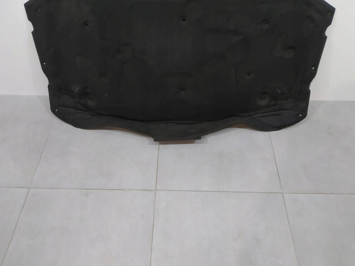 Schalldämmung der Kühlergrill PODBITKA MATA Mercedes-Benz S-klasa IV (1998-2005) W220
