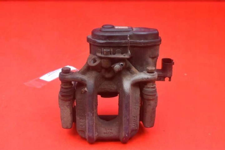 caliper brake right rear part BMW F10 F11 2.0 TWINPOWER TURBO 184 KM 09-13